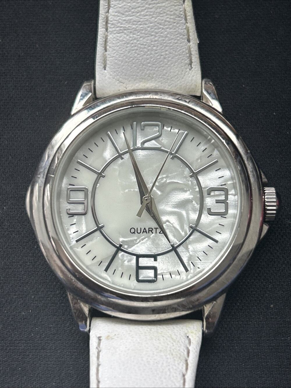 Silver Tone Pearlized Dial Women’s Quartz Watch